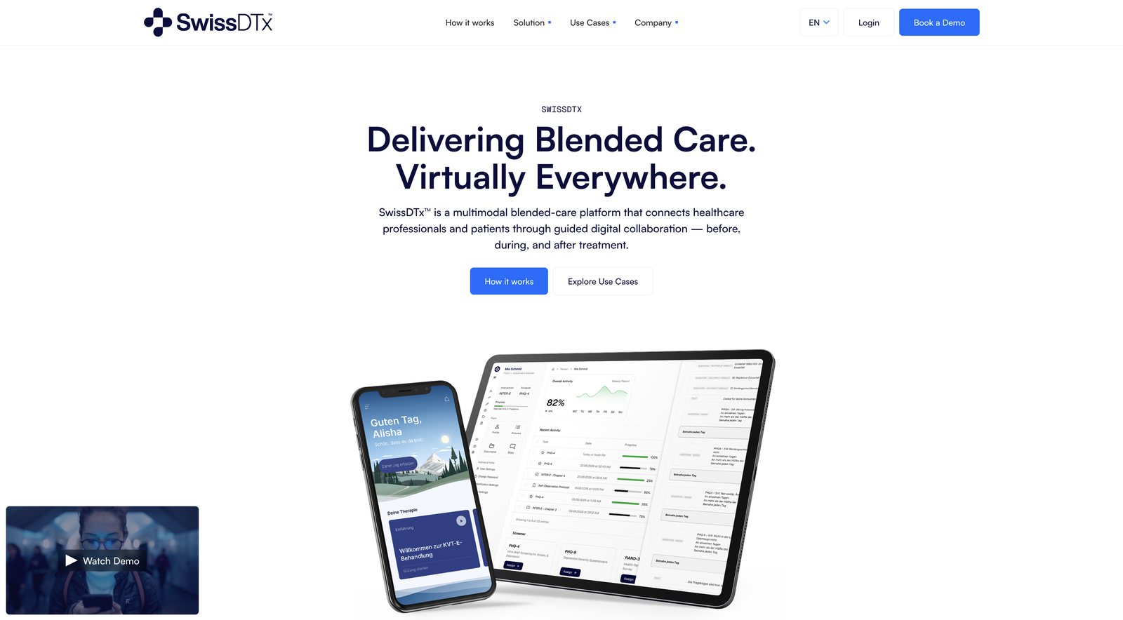 Die Startseite von swissdtx.com mit dem Titel «Delivering Blended Care. Virtually Everywhere.» und der App auf Telefon und Tablet